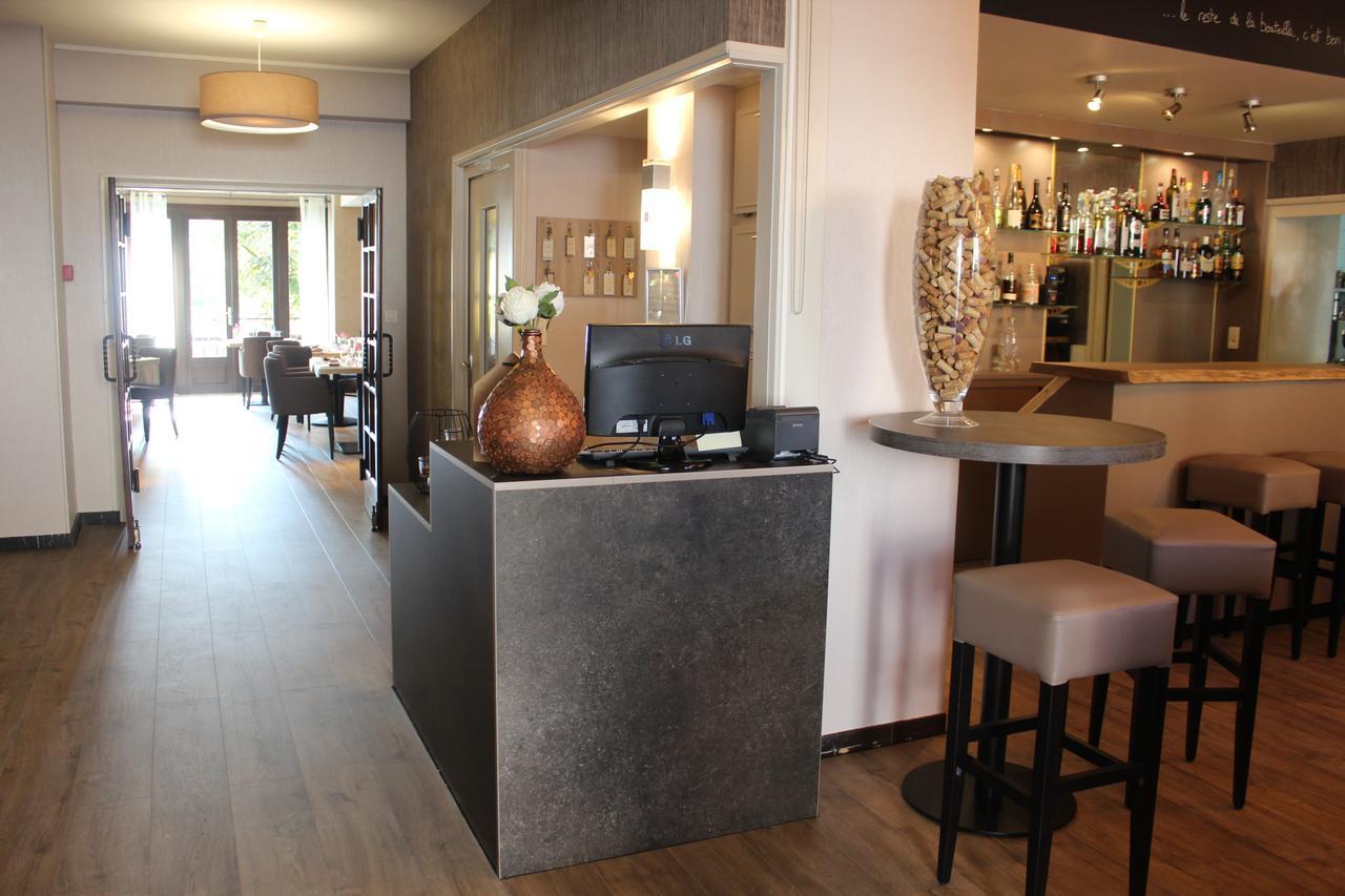 Hotel-Restaurant Le Sorgia 沃尔斯河畔的贝勒加德 外观 照片