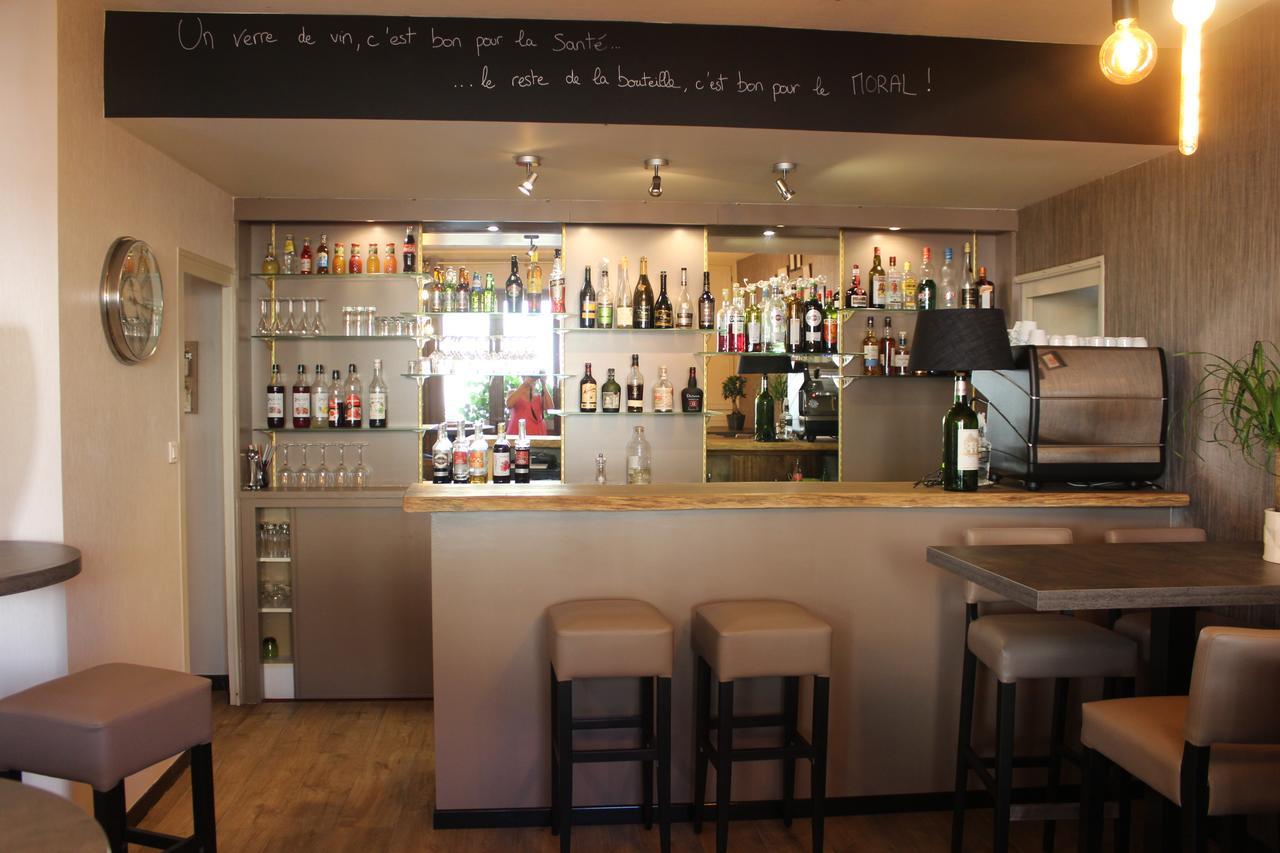 Hotel-Restaurant Le Sorgia 沃尔斯河畔的贝勒加德 外观 照片